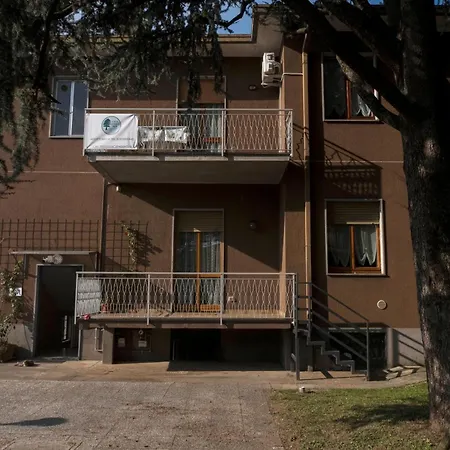 Bed and breakfast Casa Cedrus *