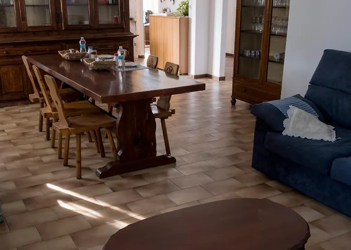 Alojamento de Acomodação e Pequeno-almoço Casa Cedrus *